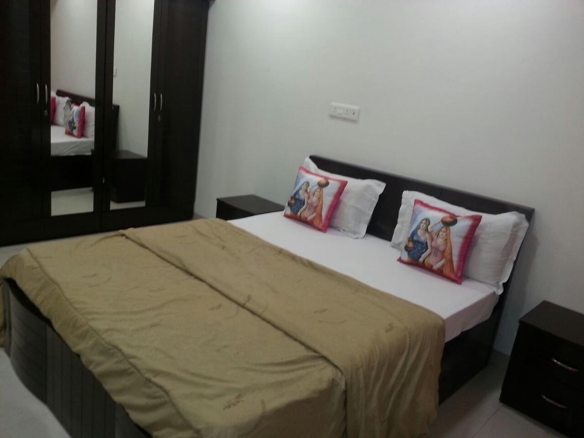 Arista Service Apartments Andheri Мумбаї Екстер'єр фото